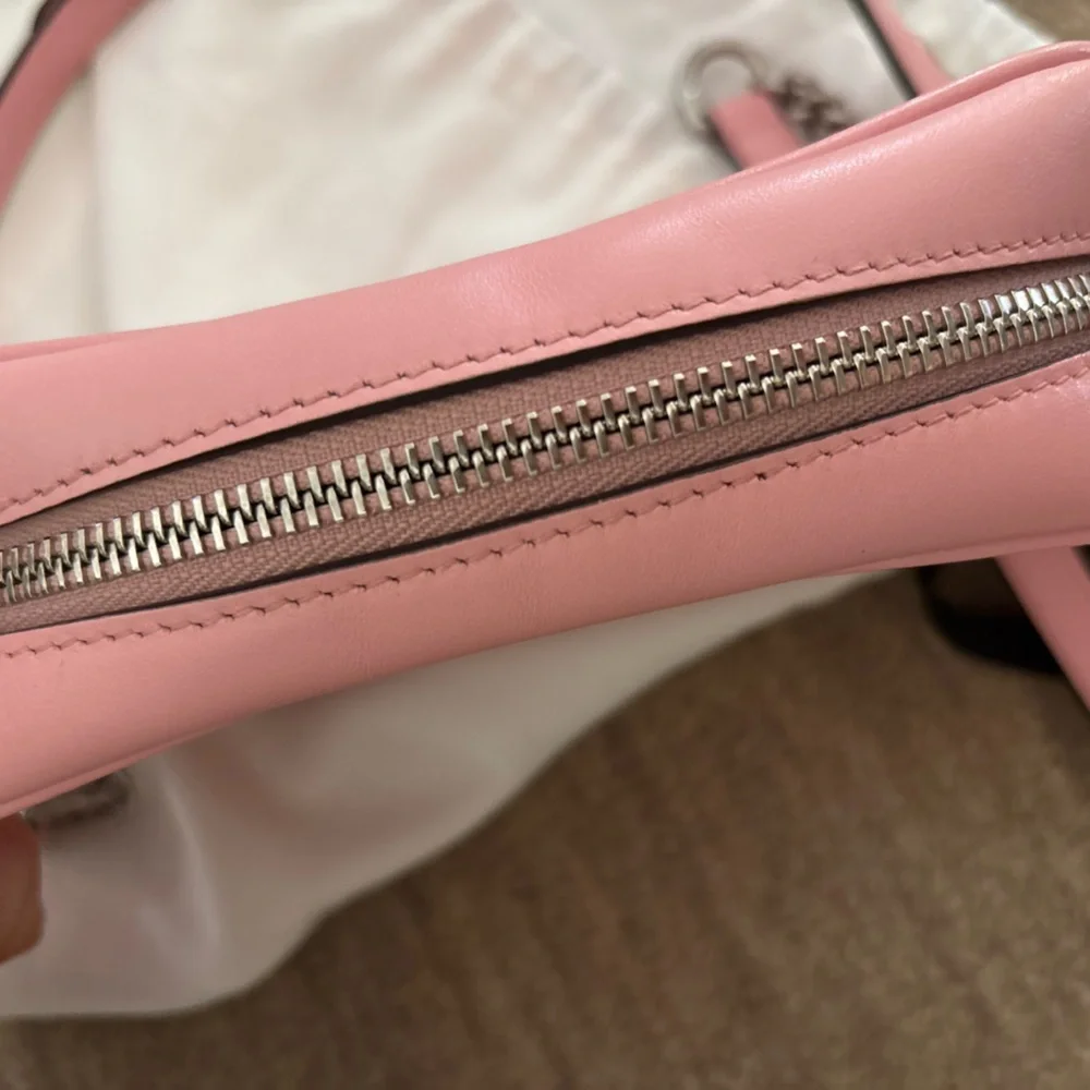Gucci GG Marmont Small Camera Bag Blush Pink Matelassé Leather Silver Hardware - Picture 11 of 12